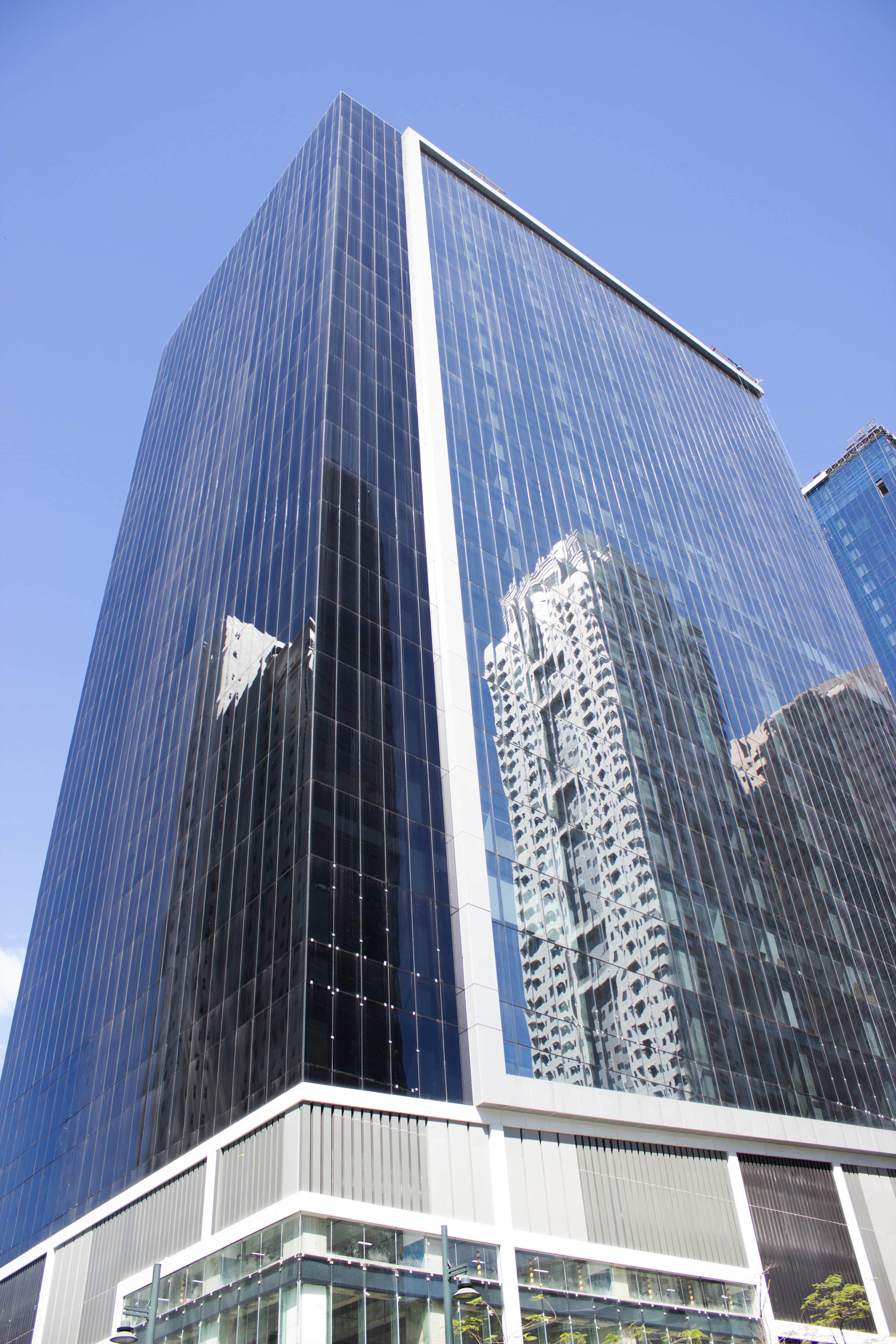 165 sqm Long-Term Office Space for Lease in High Street South, BGC