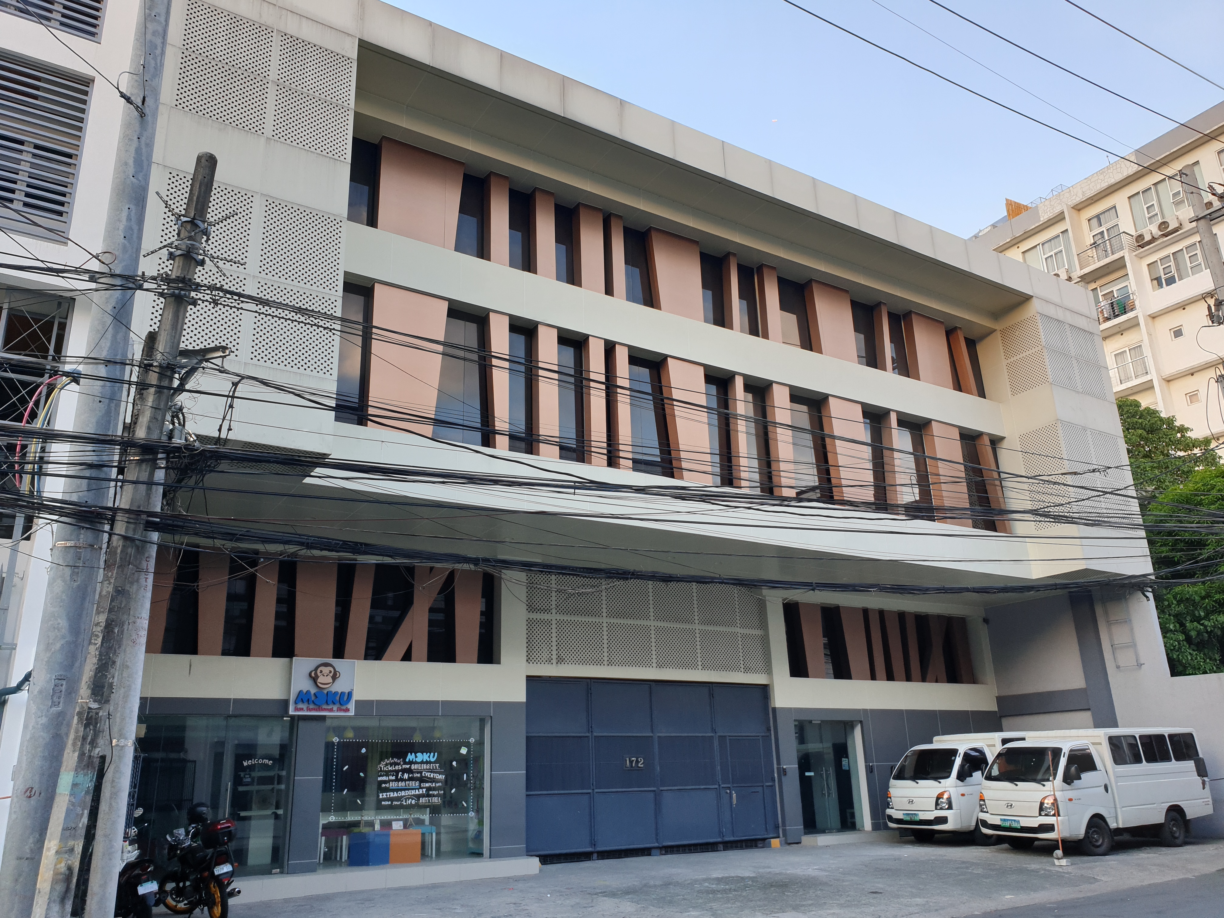 1,862.75 sqm Office Warehouse for Lease in Delta Center, San Juan City