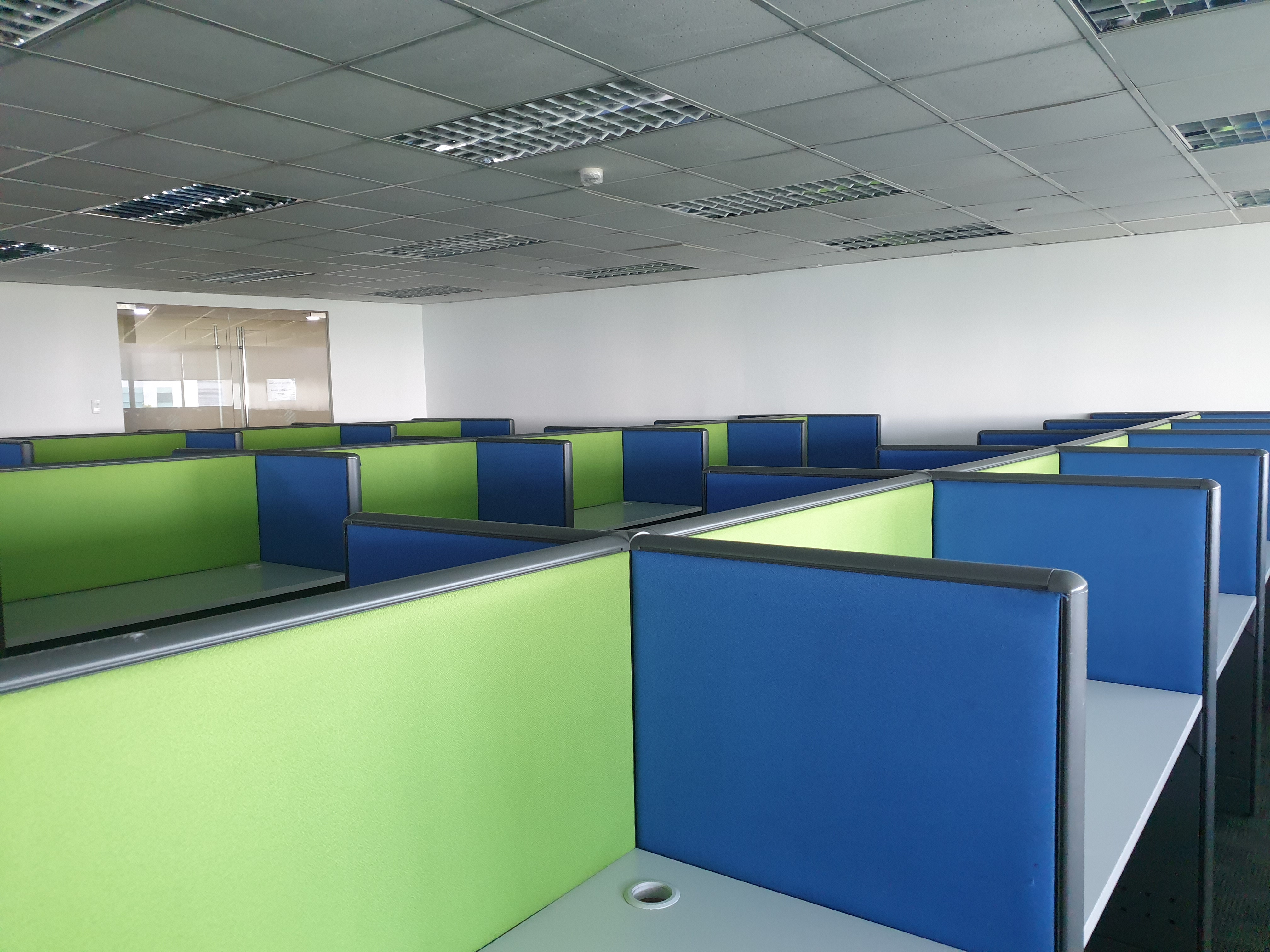117.83 sqm Office Space for Lease in Harvester Corporate Center, Quezon City